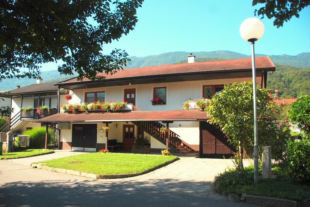 Budget Homestay Kobarid Esterno foto